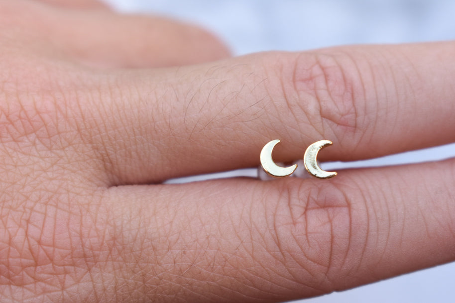 Moon Studs