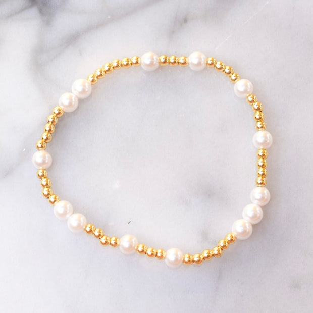 Solena Pearl Bracelet