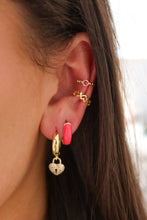 Load image into Gallery viewer, Valentines Earring Set
