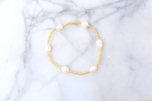Load image into Gallery viewer, Olivia Bracelet
