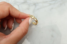 Load image into Gallery viewer, Gold Heart Wrap Ring
