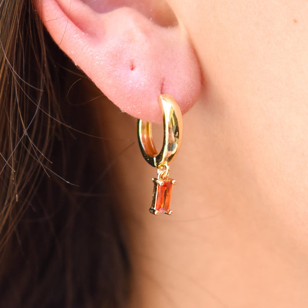 Chunky Peach Gem Huggies