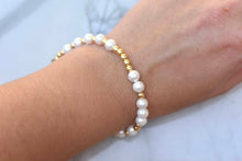Load image into Gallery viewer, Elia Bracelet
