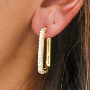 Clip that earrings