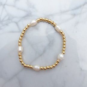 Pearly bracelet