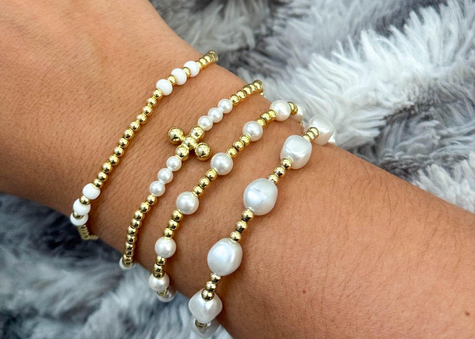 Elara Pearl Bracelet