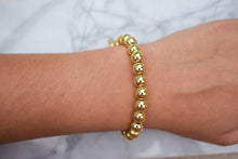 Load image into Gallery viewer, Chunky Gold Beaded Bracelet
