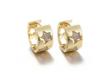 Load image into Gallery viewer, Shooting Star Earrings
