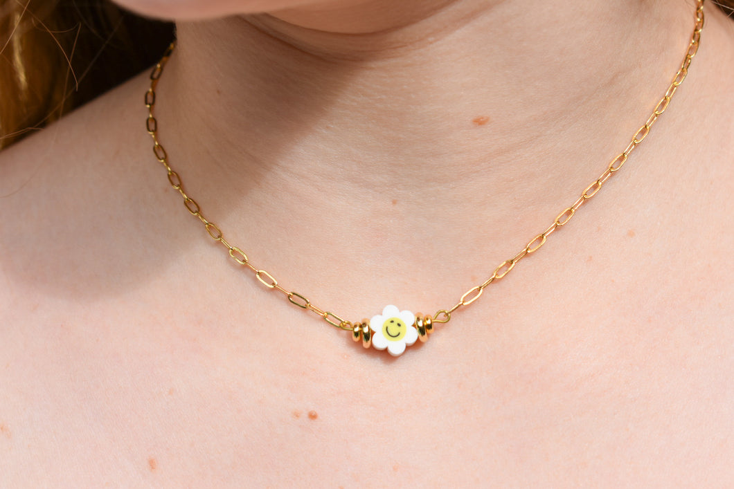 Smiley Flower Link Choker