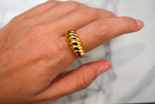 Load image into Gallery viewer, Sterling silver adjustable croissant rings

