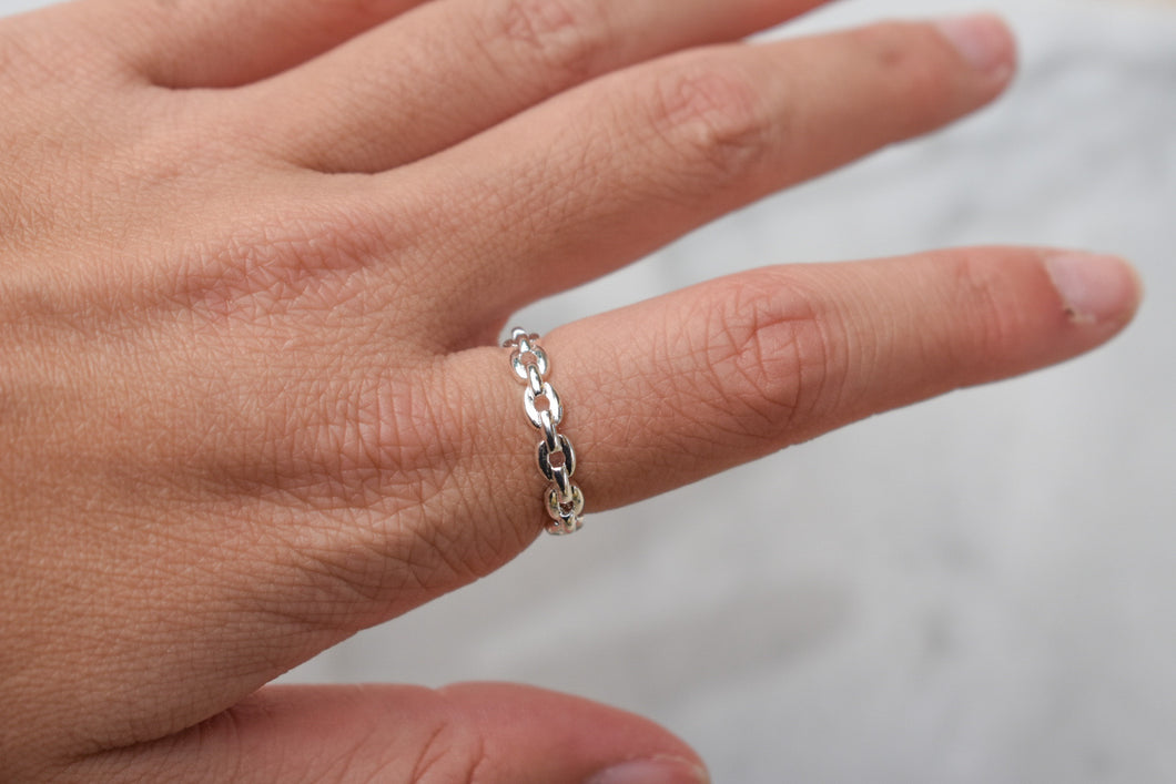Sterling silver adjustable chain ring
