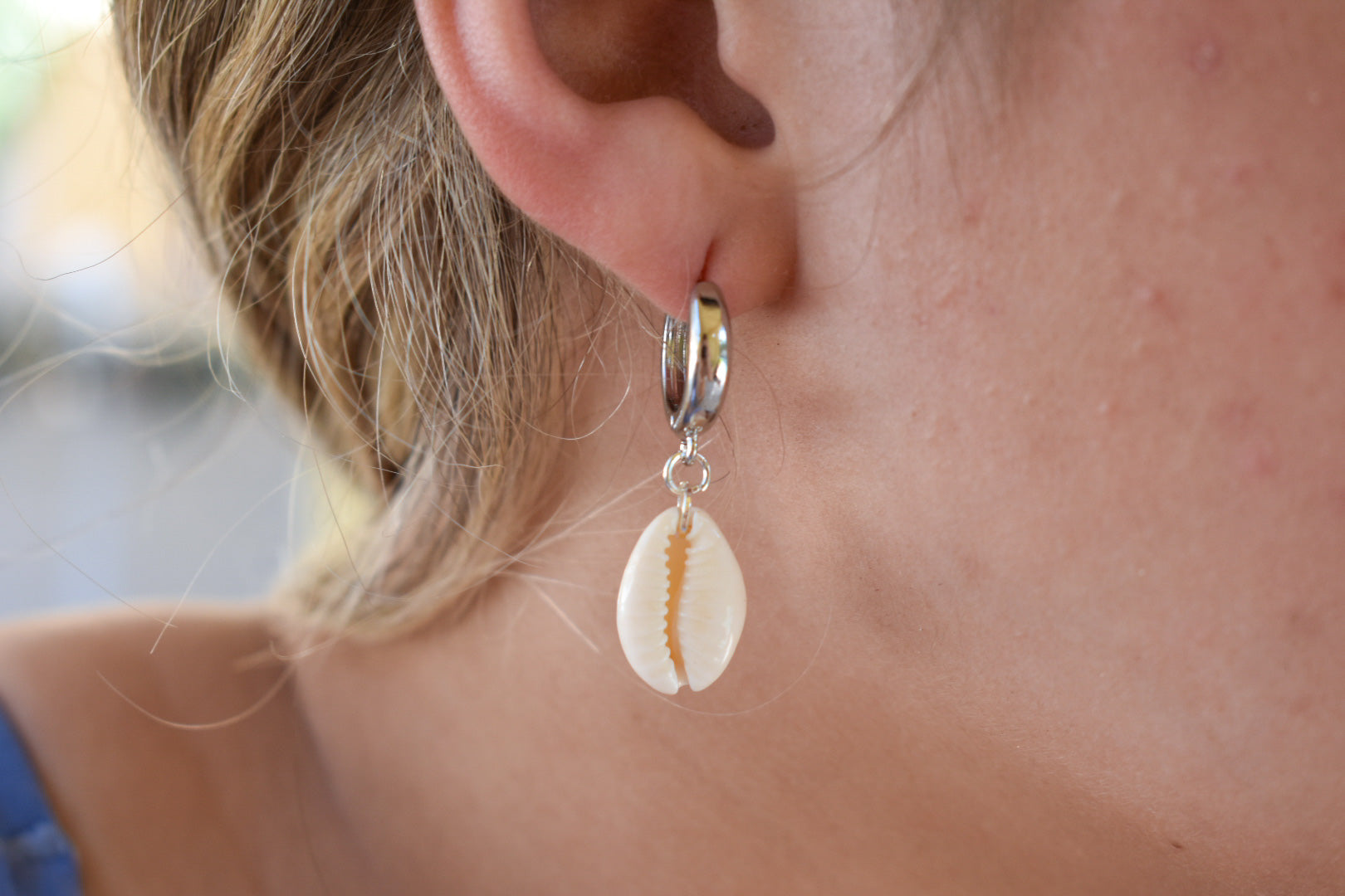 Chunky Silver Shell Huggies