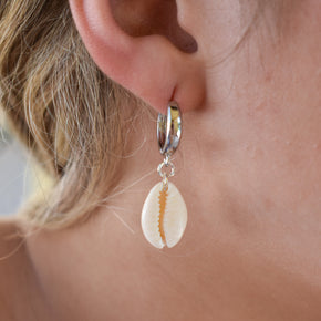 Chunky Silver Shell Huggies