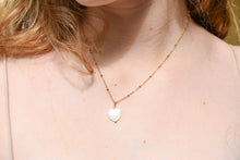 Load image into Gallery viewer, Sea Shell Heart Necklace
