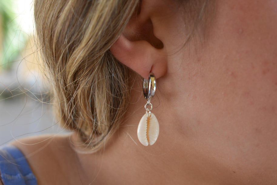 Chunky Silver Shell Huggies