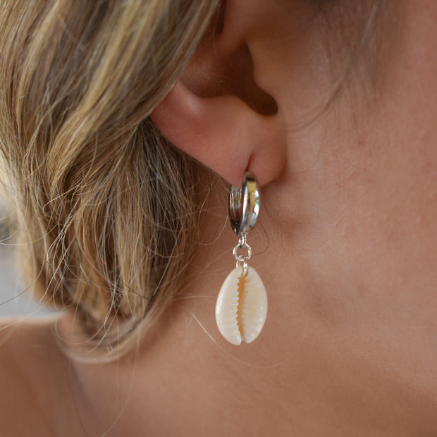 Chunky Silver Shell Huggies